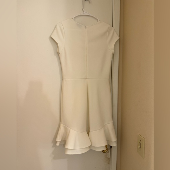 Aqua Dresses & Skirts - Aqua white dress with zipper back. Size large flouncy hem line